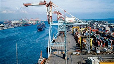 ميناء نويبع يستقبل 1972 راكبا ومعتمرا