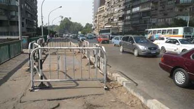 سيولة مرورية على كوبري الجامعة بالجيزة قبل صلاة الجمعة