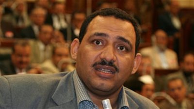 الاستماع لأقوال 