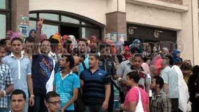 عمال السكر يستغيثون بالإخوان لحماية الاقتصاد القومى