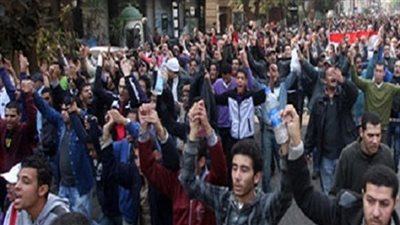 محافظ الإسماعيلية: لست إخوانيًا.. والثوار: 