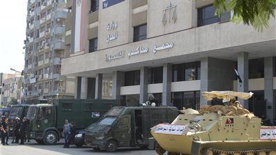 تأجيل محاكمة 14 إخوانيًا لـ11 فبراير في 