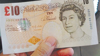 الأسترليني عند أقل سعر في 5 أشهر بفعل نتائج استطلاع