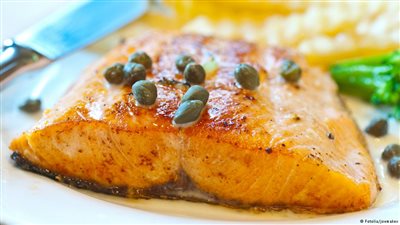 ما أنواع الأسماك المناسبة كغذاء للأطفال؟