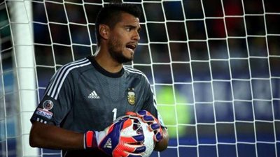 روميرو: حماية عرين اليونايتد «حلم» وأحظى بثقة «فان جال»