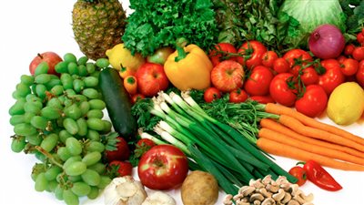 الخضراوات والمكسرات والبقوليات ثلاثية الاستمتاع بشعر صحي مع الصيام