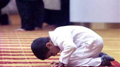 أفضل الطرق لتسلية الطفل أثناء الصيام