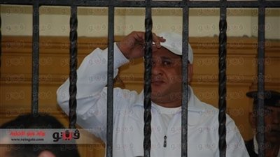 حبس صبري نخنوخ 15 يوما لاستيلائه على 3 آلاف فدان بكفر الشيخ