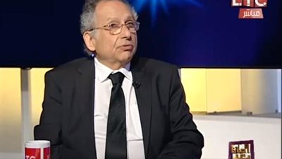بالفيديو.. ممدوح حمزة: «كل حاجة في مصر ماشية غلط»
