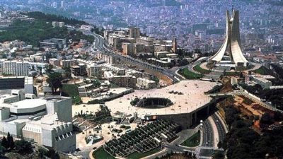 وفد من المباحث الفيدرالية يصل الجزائر للتحقيق في 