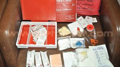 بالصور.. ضبط 2017 حقيبة إسعافات أولية منتهية الصلاحية ببورسعيد