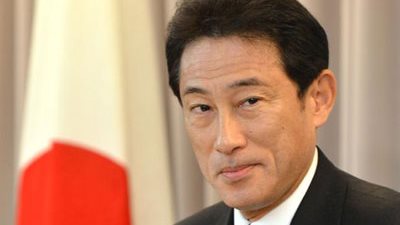 وزير الخارجية الياباني يلتقي محافظ أوكيناوا لمناقشة نقل قاعدة فوتينما الأمريكية