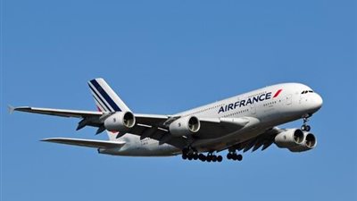 فرنسا تعزز إجراءاتها الأمنية للرحلات المتجهة لـ