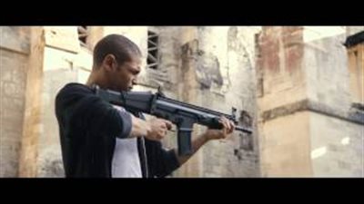 بالفيديو.. تأجيل فيلم «صنع في باريس» لتنبؤه بإرهاب يأتي من الداخل الفرنسي