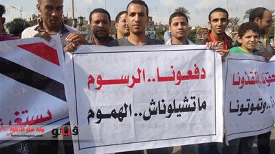 تجار القنطرة غرب يقدمون مطالبهم للمستشار العسكري