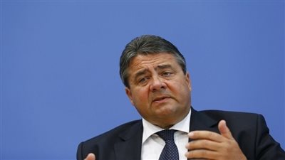 نائب «ميركل»: ألمانيا مستعدة لاستقبال نصف مليون لاجئ سنويًا