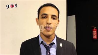 بالفيديو.. طالب مصرى يبتكر طريقة جديدة لتشغيل السيارات بـ «الماء»