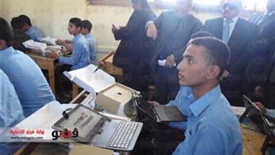 توزيع 6206 تابلت بمدارس شمال سيناء