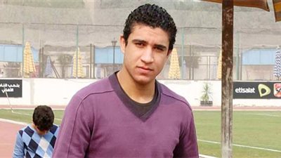 «ربيعة» يظهر في مران الأهلي الصباحي