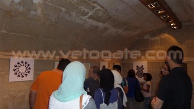 بالصور.. جمهور الحسين يتجول في معرض «مقامات صوفية والخط العربي»