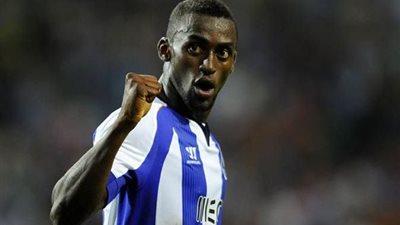 كولومبيا تفقد خدمات «مارتينيز» في موقعة الأرجنتين