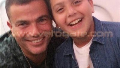 صورة تجمع «الهضبة» مع نجل محمد هنيدي