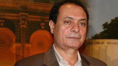 «حمودة»: تشريعات لتقييد الإبداع والإعلام بعد إقرار الدستور