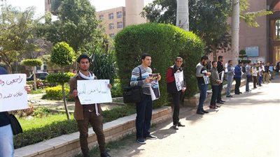 تظاهرات للإرهابية بكلية الزراعة بمشتهر
