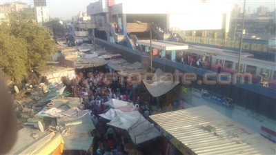 بالصور.. تحرش وسرقة بسوق مترو شبرا الخيمة في رمضان