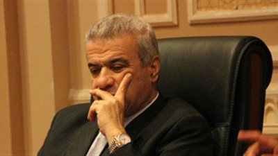 وزير الكهرباء يصوت بـ 