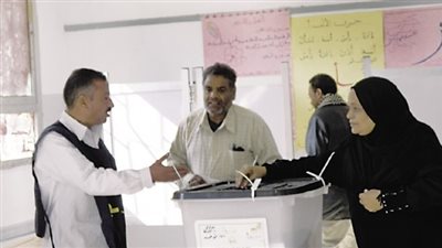 أسماء المتوفين في كشوف التصويت على الدستور