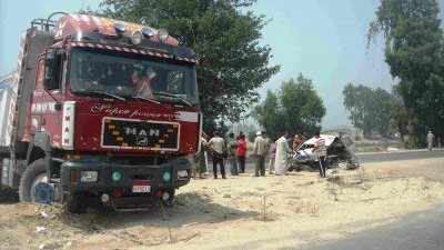 مصرع وإصابة 4 في حادث تصادم بسوهاج