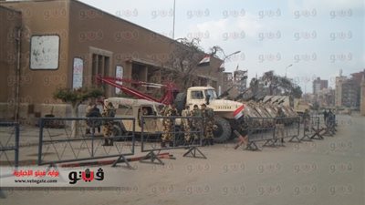 بالفيديو والصور.. قوات الجيش تتسلم جميع لجان الاستفتاء بالغربية
