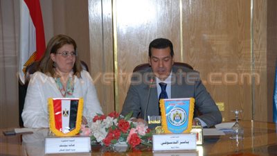 بالفيديو والصور.. محافظ أسيوط: القضية السكانية قضية شعب ووطن