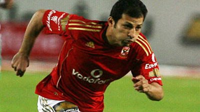 معوض يهدد بكشف المستور بعد العودة للملاعب