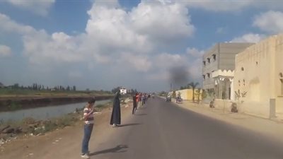 بالصور.. سلسلة بشرية لأنصار الإرهابية في ذكرى 30 يونيو بالبحيرة