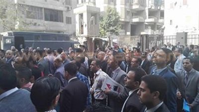 بالصور.. «محامين القليوبية» تطالب باعتذار مدير الأمن بعد حادث أمس