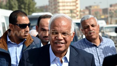 بالفيديو والصور.. محافظ القاهرة يتفقد محور مؤسسة الزكاة