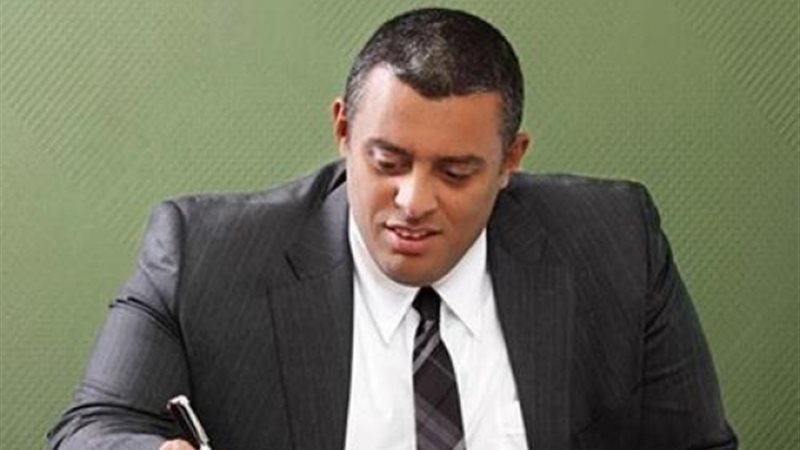  الدكتور محمد منظور