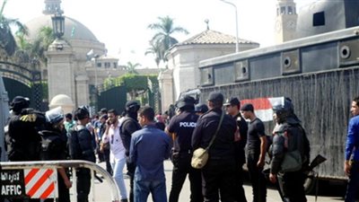 انتشار قوات الأمن المركزي بمحيط جامعة القاهرة