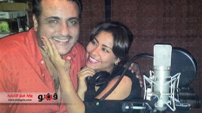 صورة لشيرين عبد الوهاب ورحيم تثير الجدل على الفيس بوك