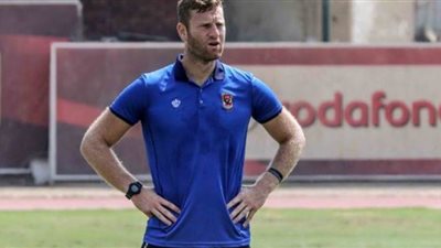 إصابة والد مدرب الأهلي السابق بكورونا