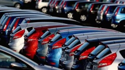 تجار السيارات: الخصومات الأخيرة بسبب تراجع المبيعات