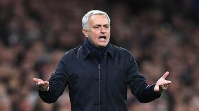 مورينيو يكشف موقفه من ضم كوتينيو