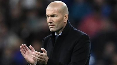 زيدان يشارك في مباراة لكرة الصالات بفرنسا لدعم اللعبة
