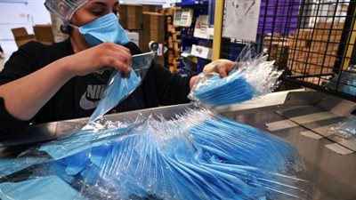 نائبة تُطالب منظمات المجتمع المدني بتوفير الكمامات بأسعار رمزية