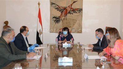 وزيرة الثقافة تواصل اجتماعاتها برؤساء القطاعات لمناقشة خطة العمل