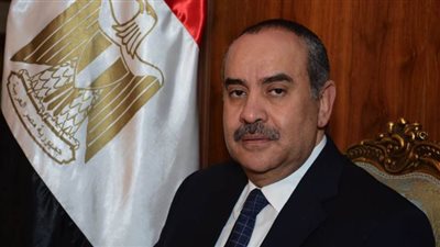 وزير الطيران: نفذنا كل الإجراءات الاحترازية المطبقة عالمياً في مطاراتنا  