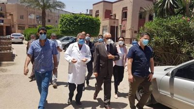 محافظ الجيزة يتفقد مستشفى أم المصريين والعجوزة للتأكد من توافر المستلزمات الطبية والأدوية