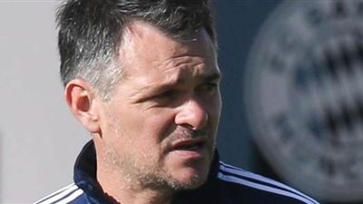 نجم منتخب فرنسا ينتقد قرار الحكومة بإلغاء الدوري